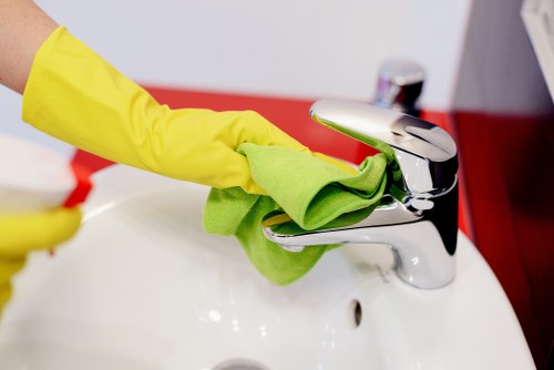 Professional deep cleaning service for Kingston upon Thames homes and kitchens